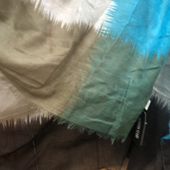 NWT Beautiful fashion scarf multicolored - Picture 2 of 9